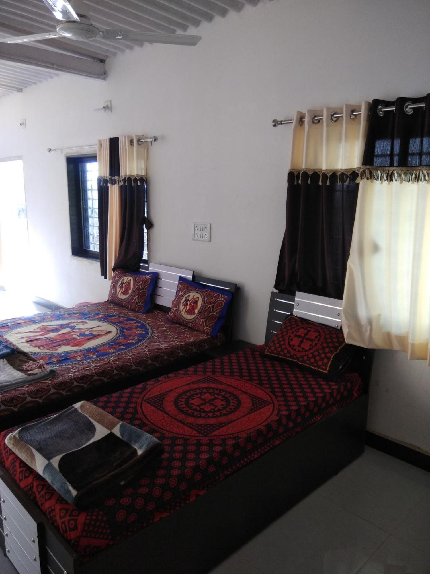 Hiran Holidays غابة غير الغرفة الصورة